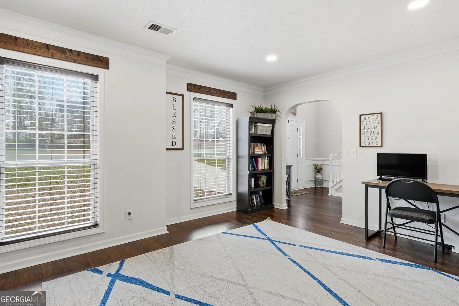 303 Crestworth Xing — photo 6 of 45