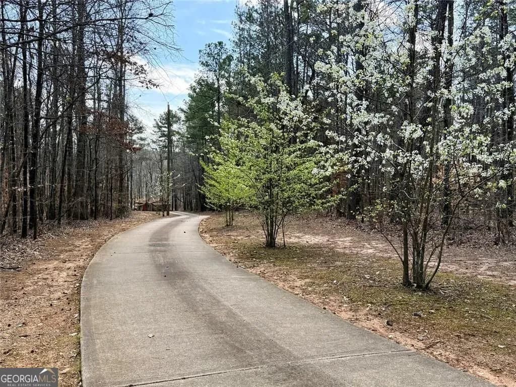 9011 Highpoint Rd — photo 35 of 69