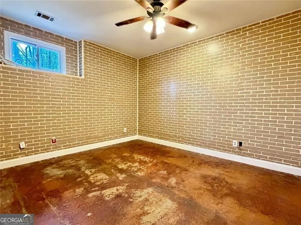 9011 Highpoint Rd — photo 31 of 69