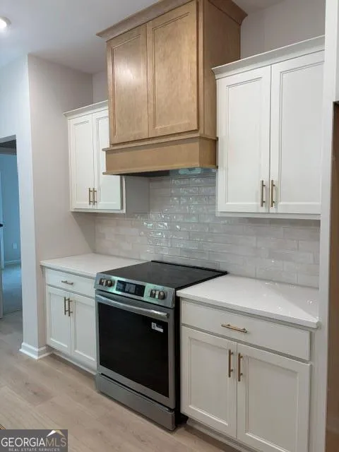 126 Woodford Dr — photo 11 of 25