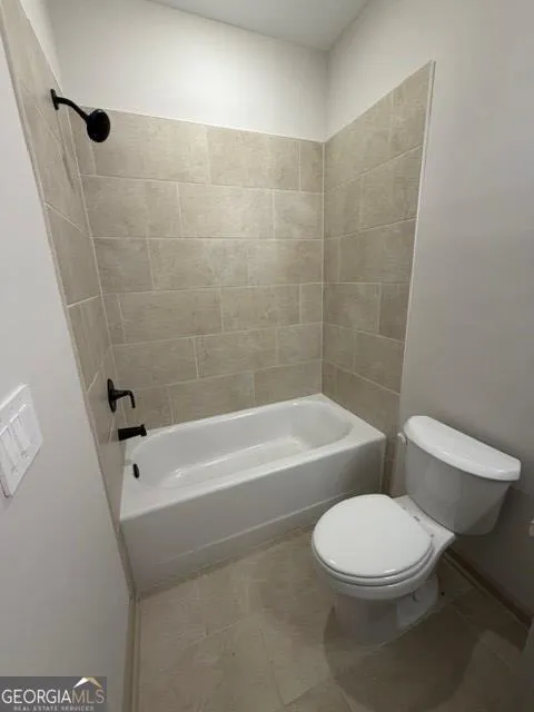 133 Woodford Dr — photo 4 of 18