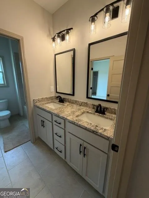 133 Woodford Dr — photo 3 of 18