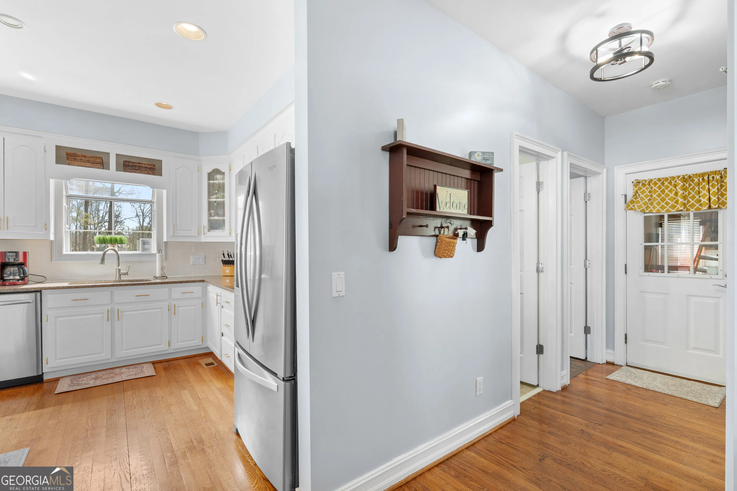 34 Hickory Gln — photo 8 of 53