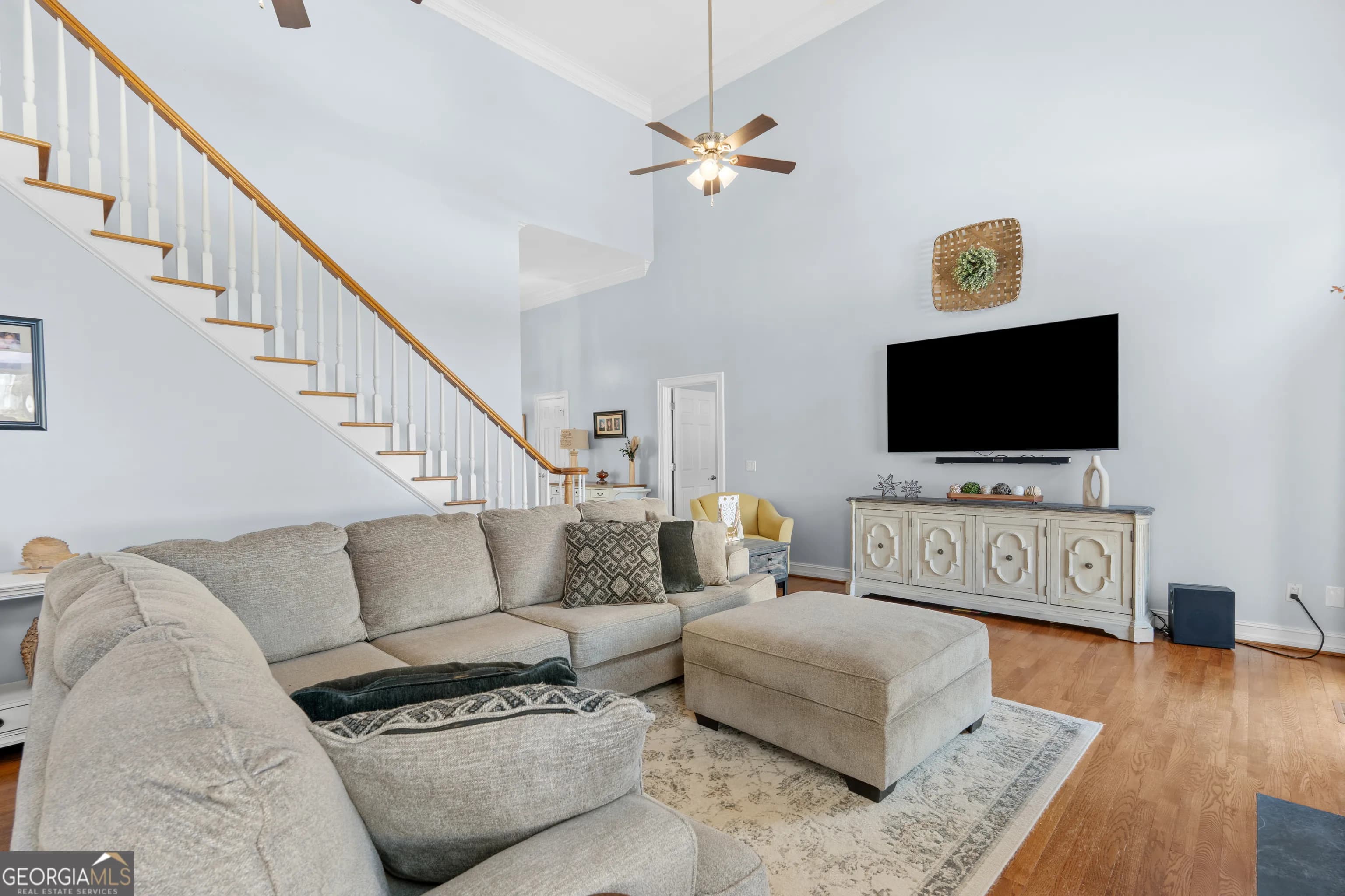 34 Hickory Gln — photo 6 of 53