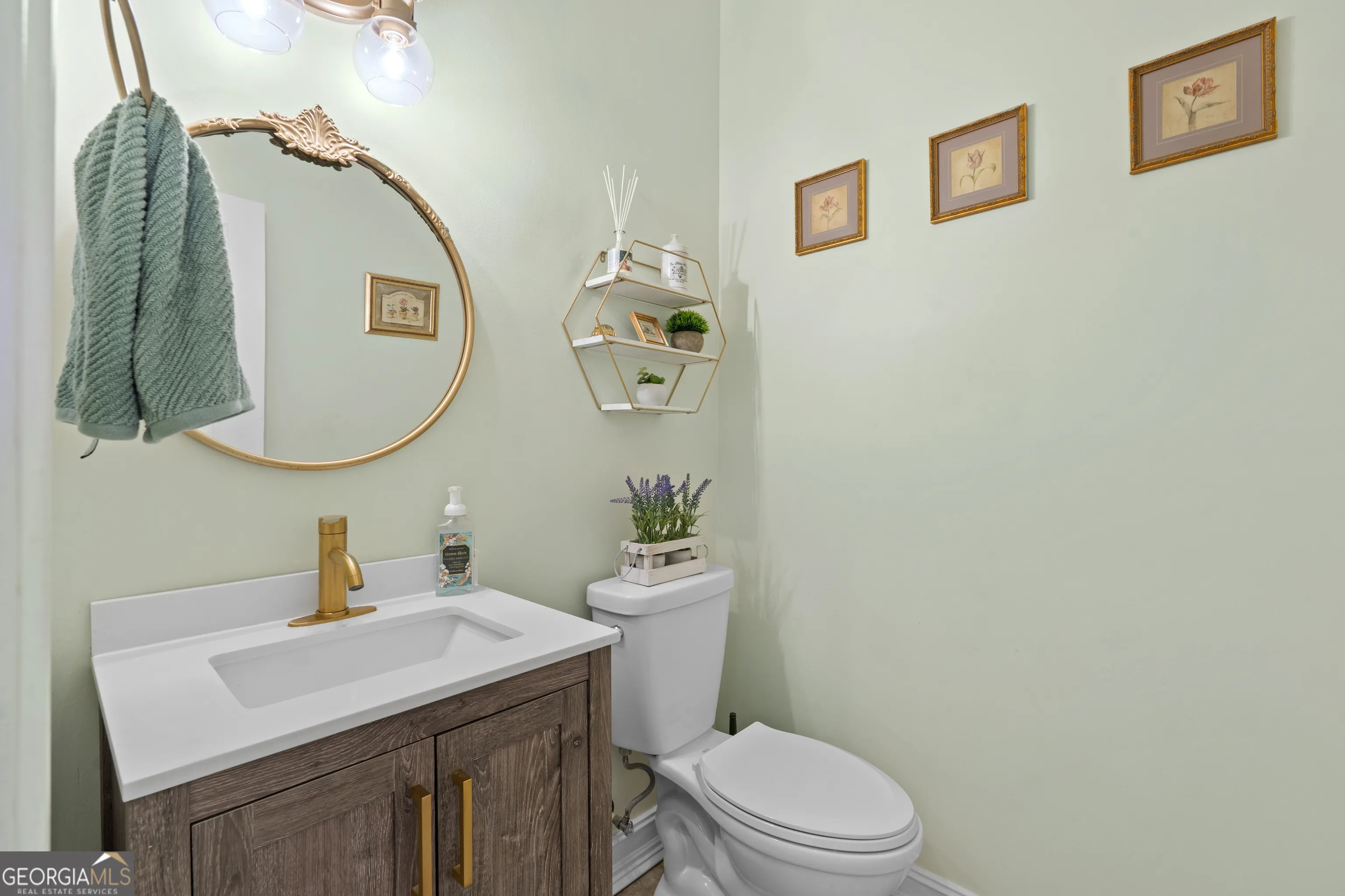 34 Hickory Gln — photo 17 of 53
