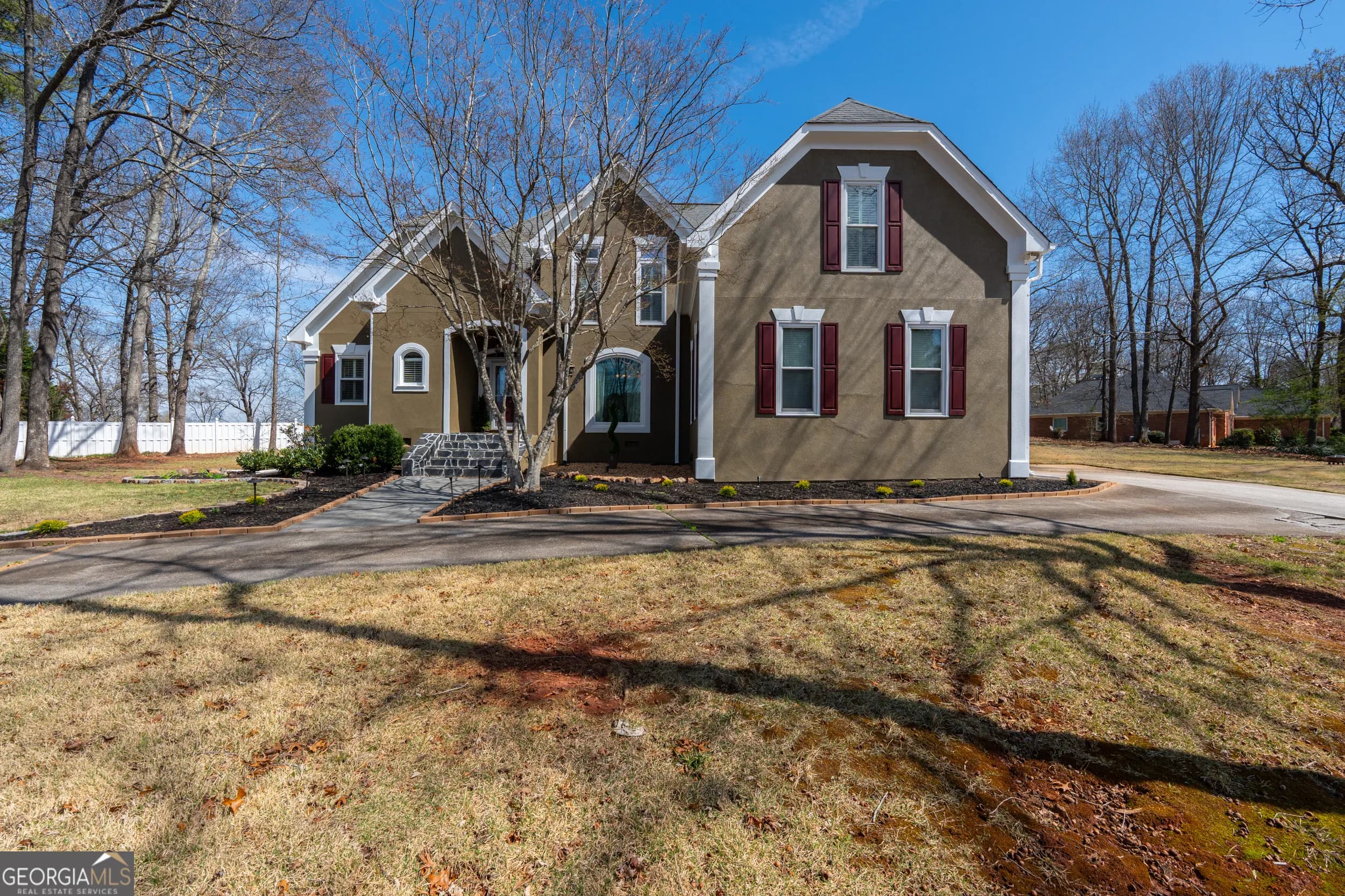 34 Hickory Gln — photo 13 of 53