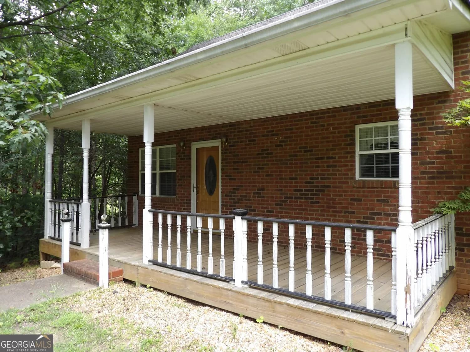 676 Graham Rd — photo 10 of 19