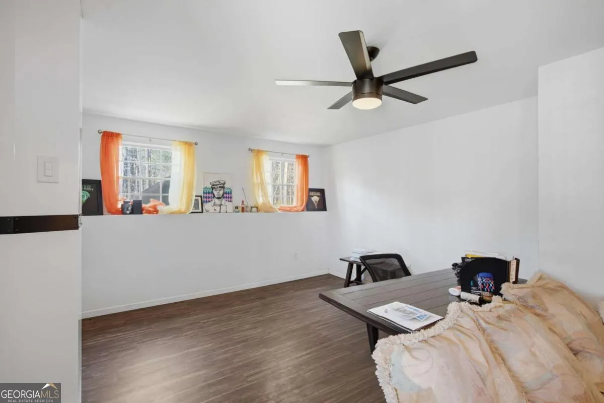8866 Camp Tree Ct — photo 28 of 44