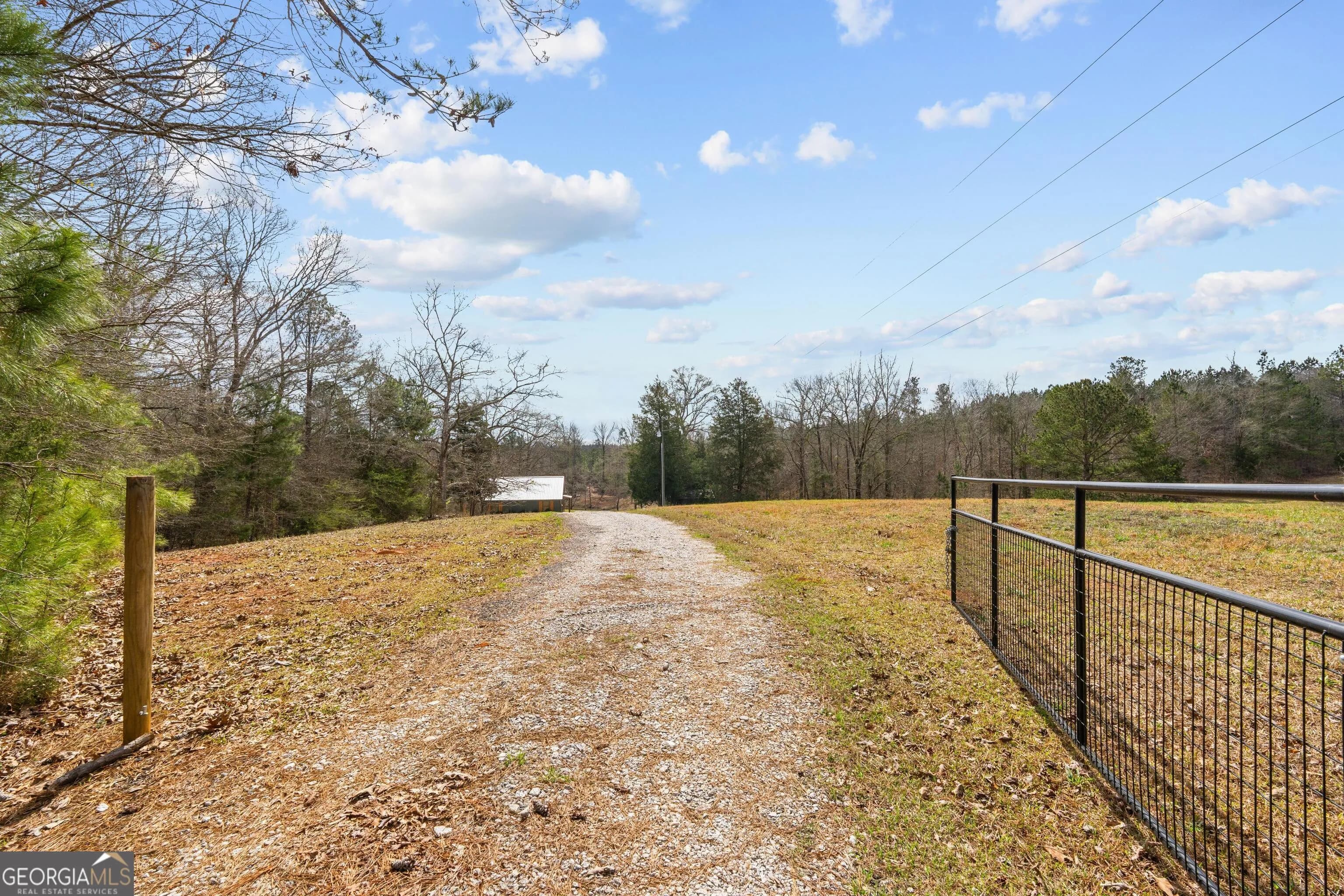 340 Noles Rd — photo 2 of 31