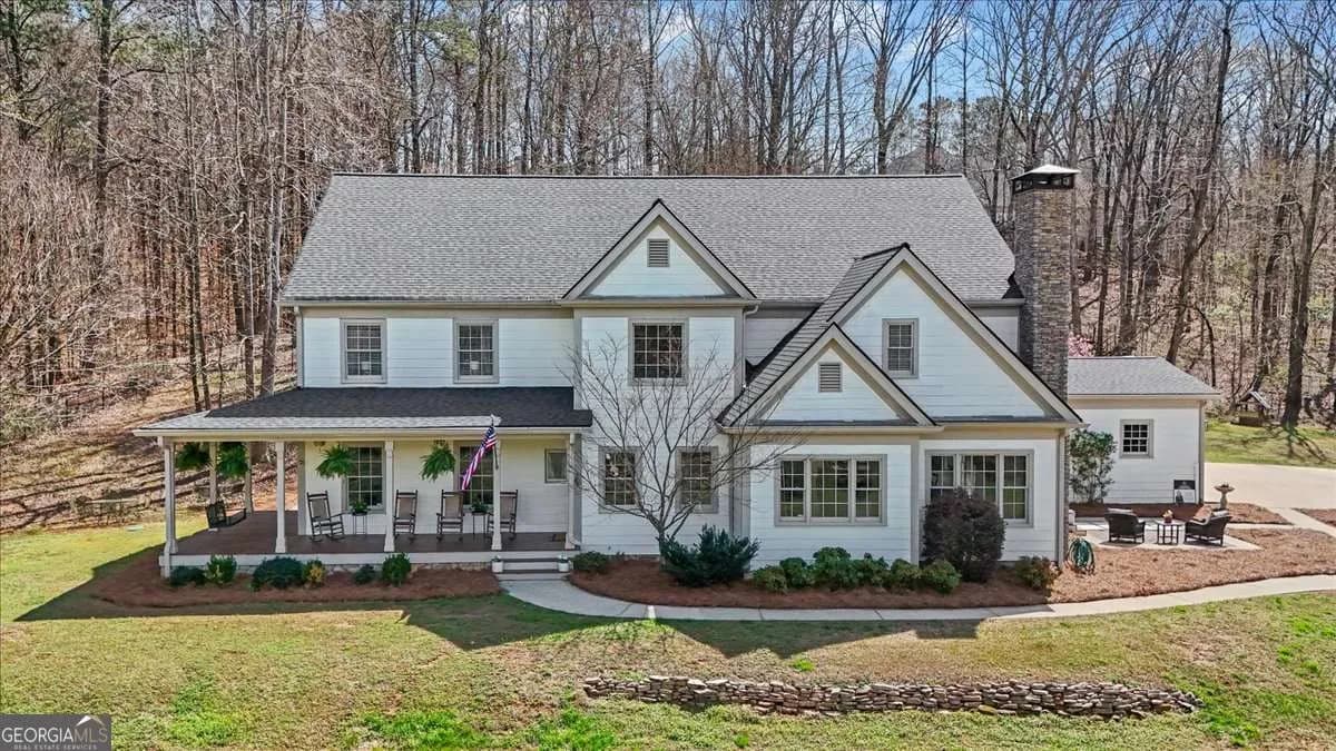 1828 Austin Bridge Rd, Douglasville
