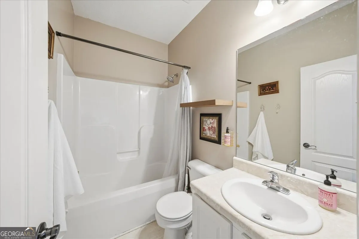125 Creek Crossing Ln — photo 9 of 35