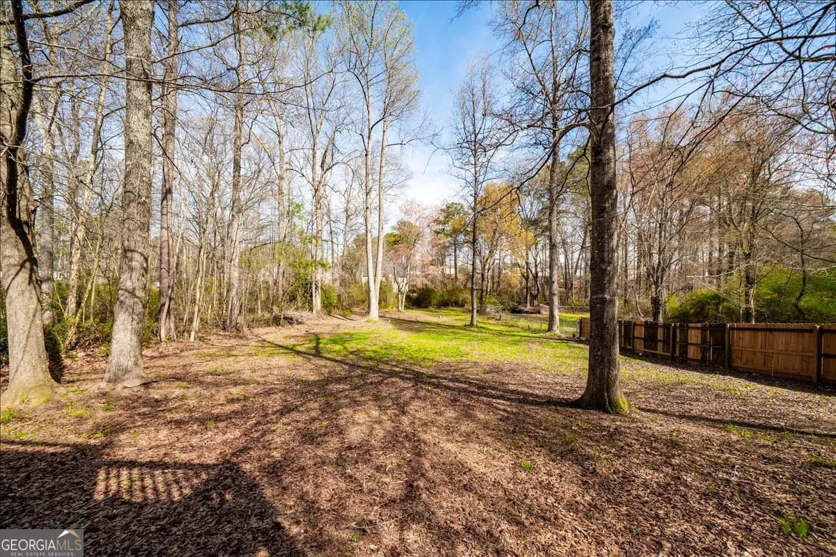 125 Creek Crossing Ln — photo 23 of 35