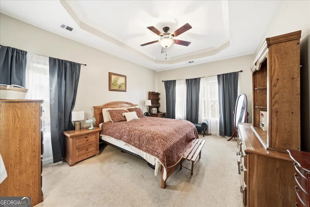 125 Creek Crossing Ln — photo 5 of 35
