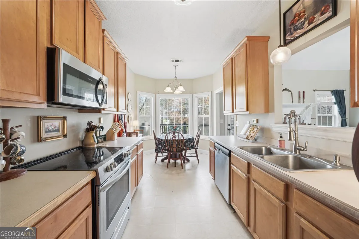 125 Creek Crossing Ln — photo 34 of 35