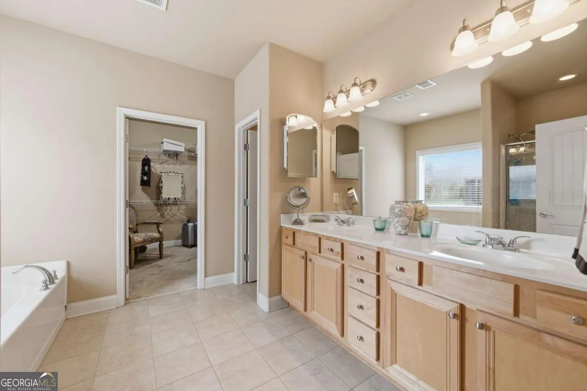 3451 Summerlin Pkwy — photo 14 of 39