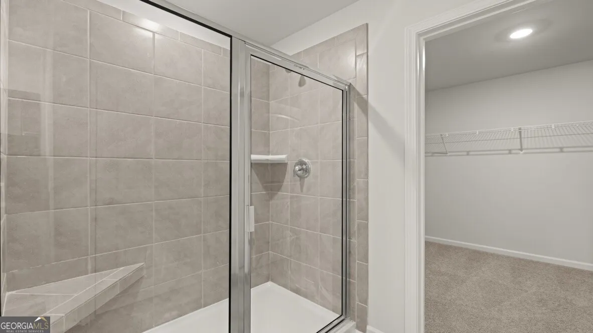 530 Hampton Ter — photo 15 of 33