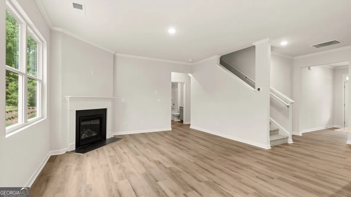 2632 Indigo Rd — photo 4 of 37