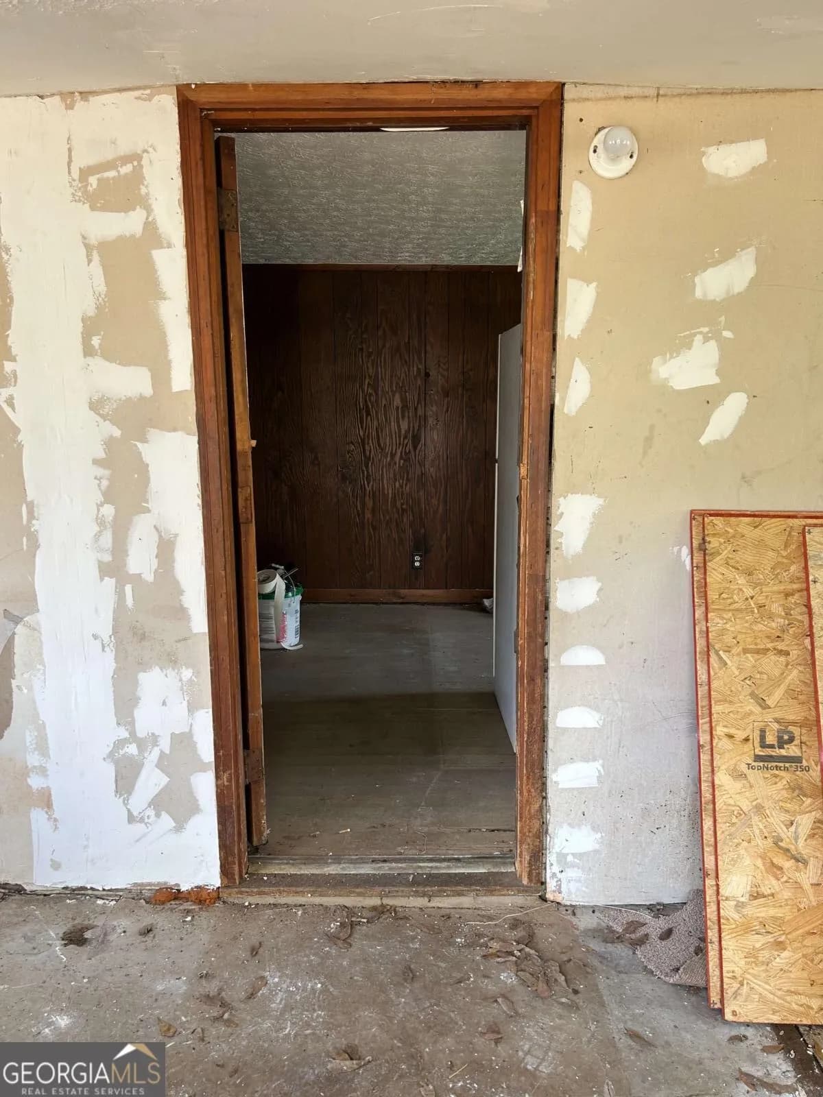 355 Whitfield Dr — photo 12 of 18