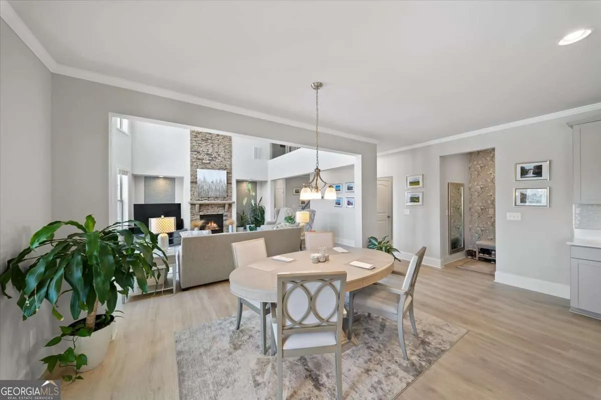 3202 Garden Hill Ln — photo 12 of 73
