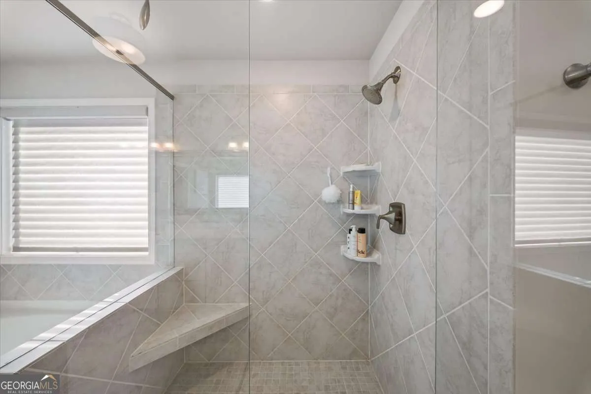 3202 Garden Hill Ln — photo 32 of 73