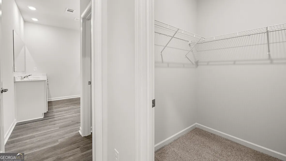 11 Majestic Oak Cir — photo 12 of 41