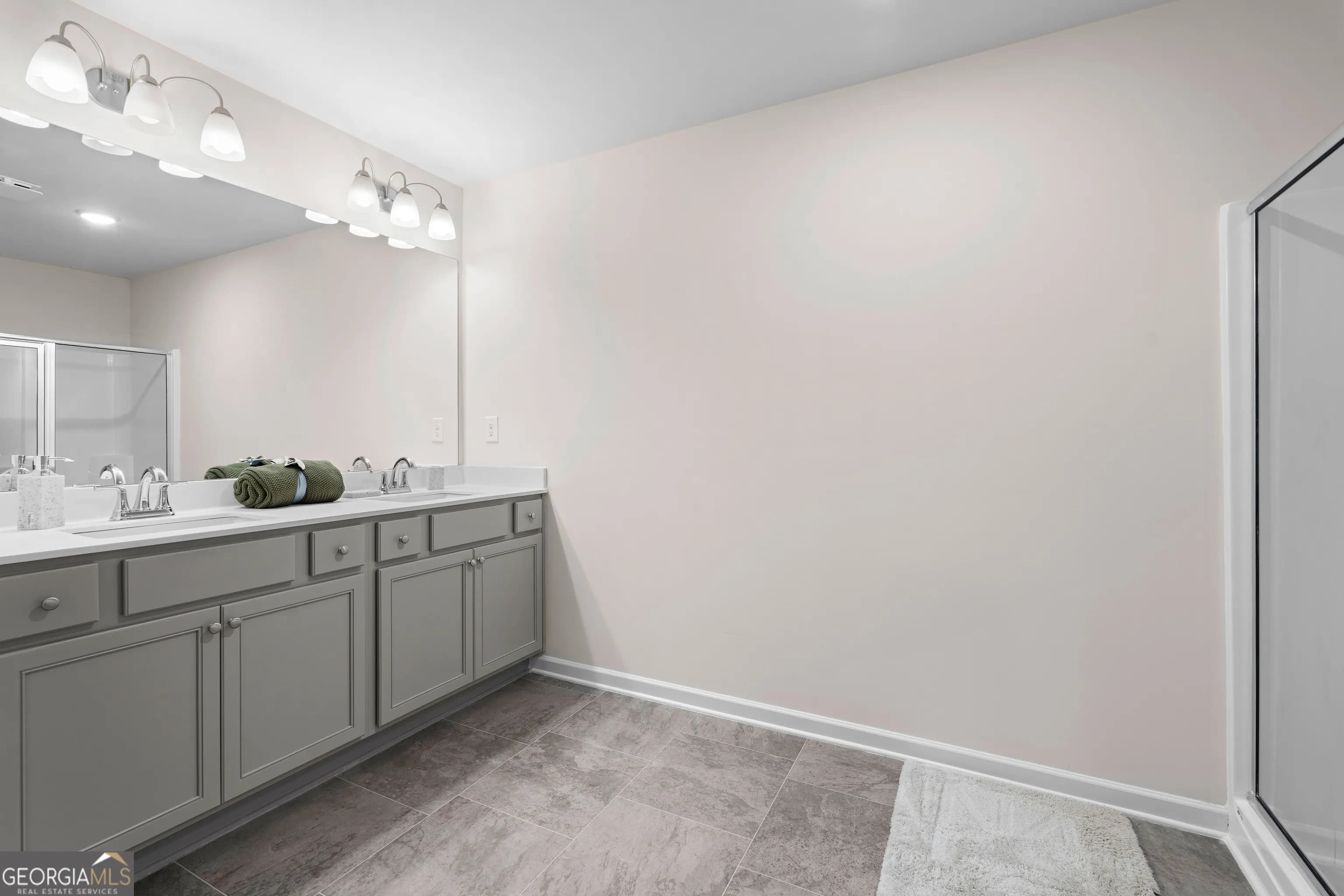 48 Leggett Dr — photo 10 of 28