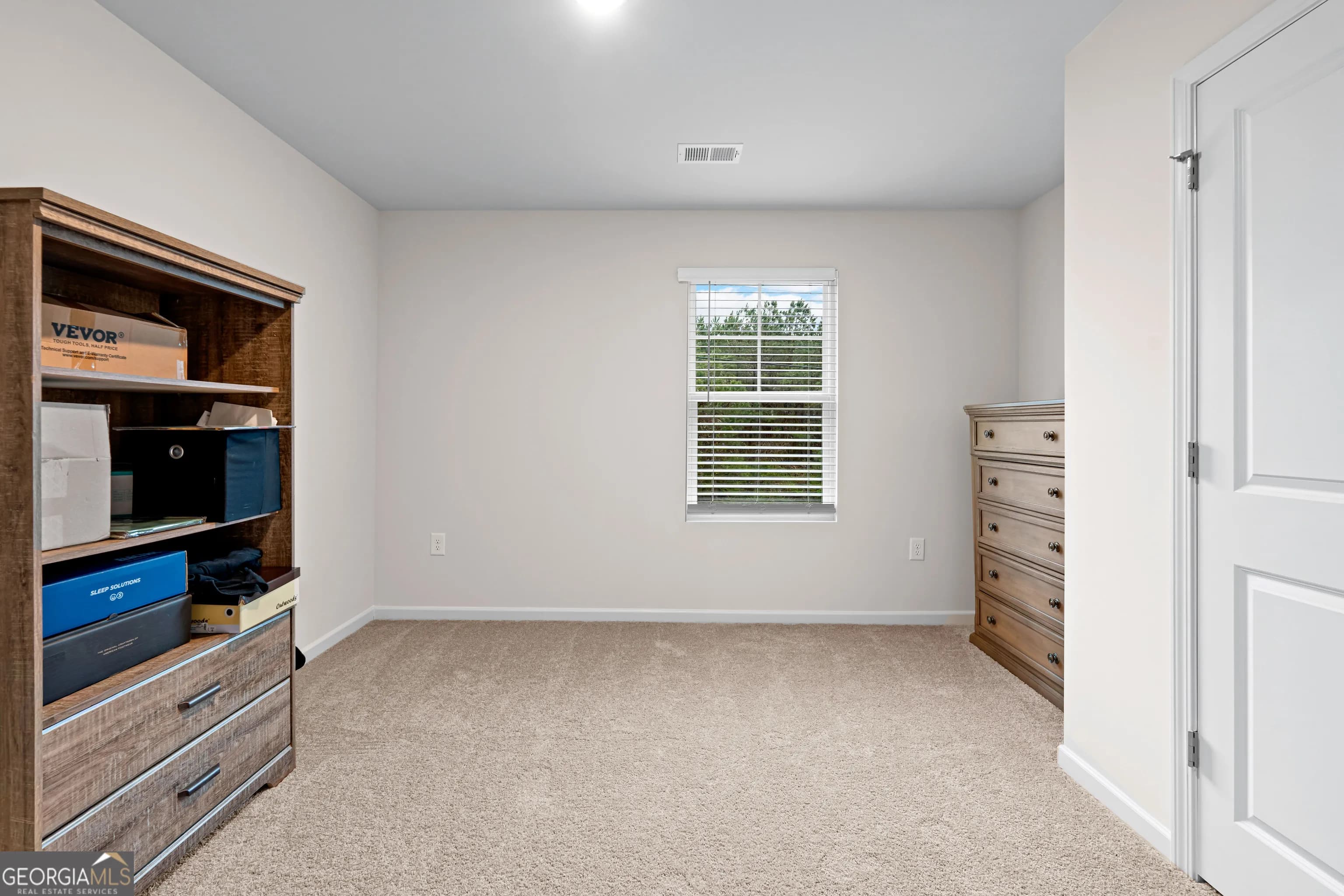 48 Leggett Dr — photo 16 of 28