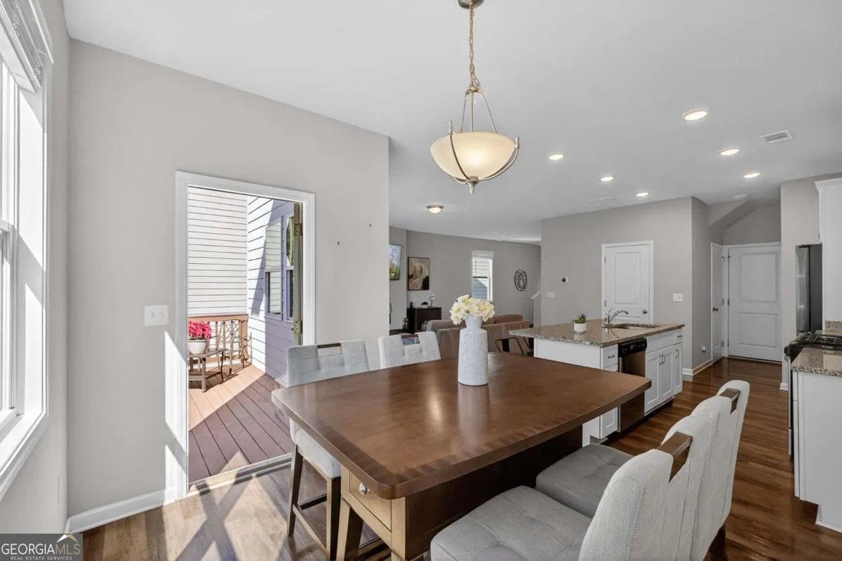 89 Hiram Park Ct — photo 6 of 59
