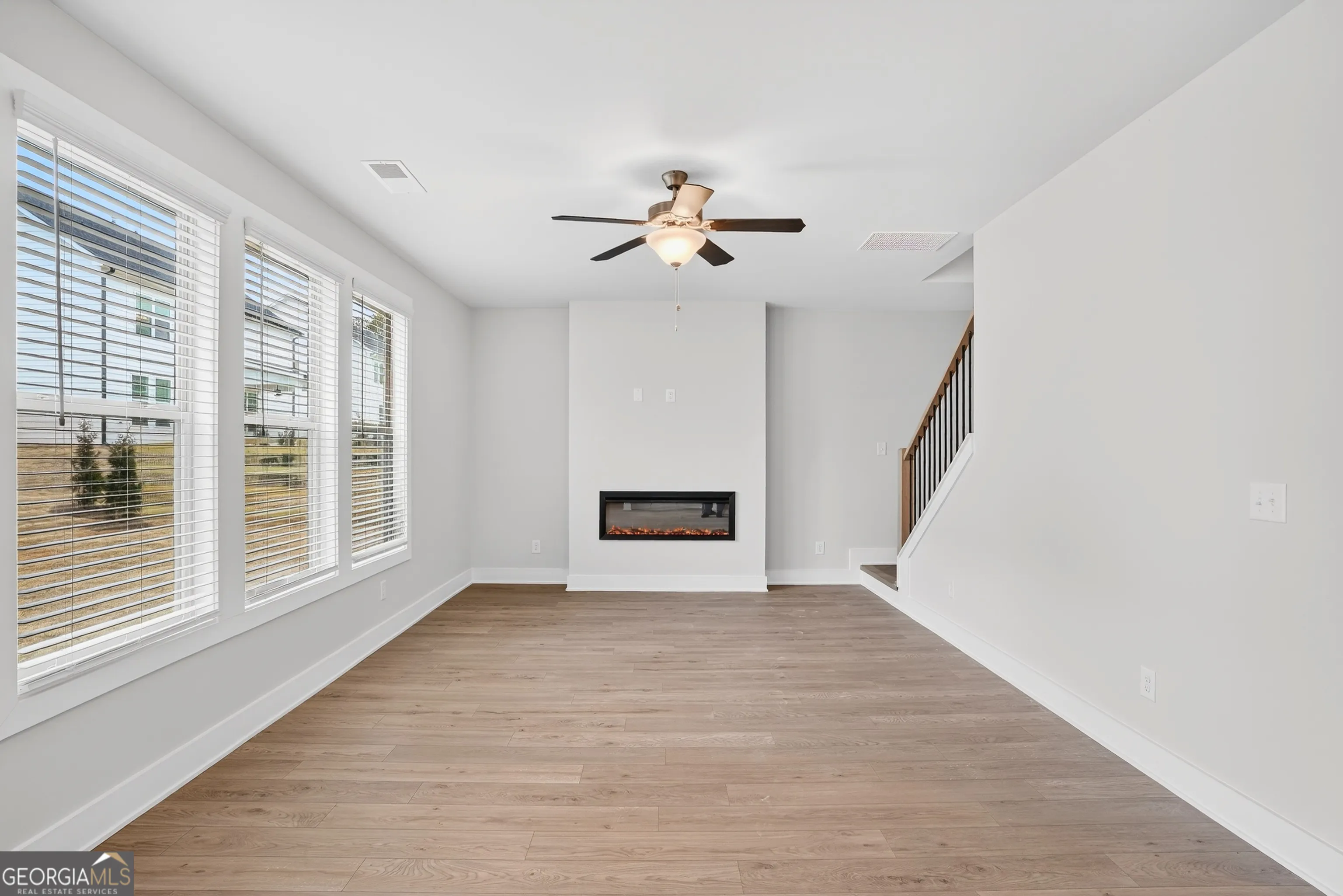 403 Bass Circle — photo 3 of 25