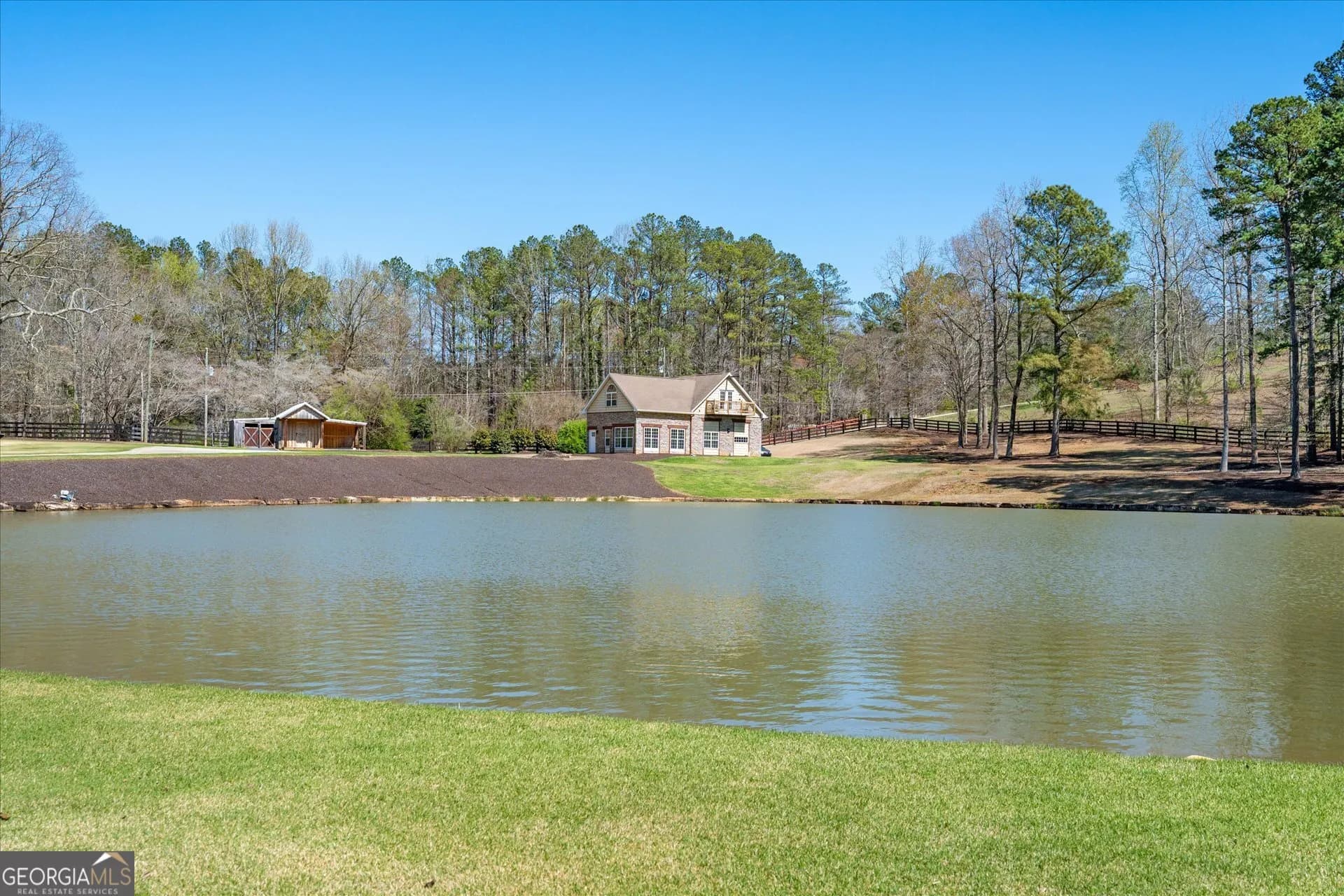 82 Lee Bone Rd, Dallas