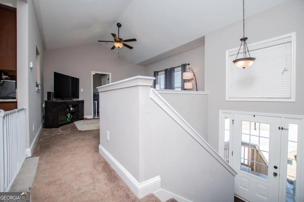 228 White Creek Dr — photo 4 of 60