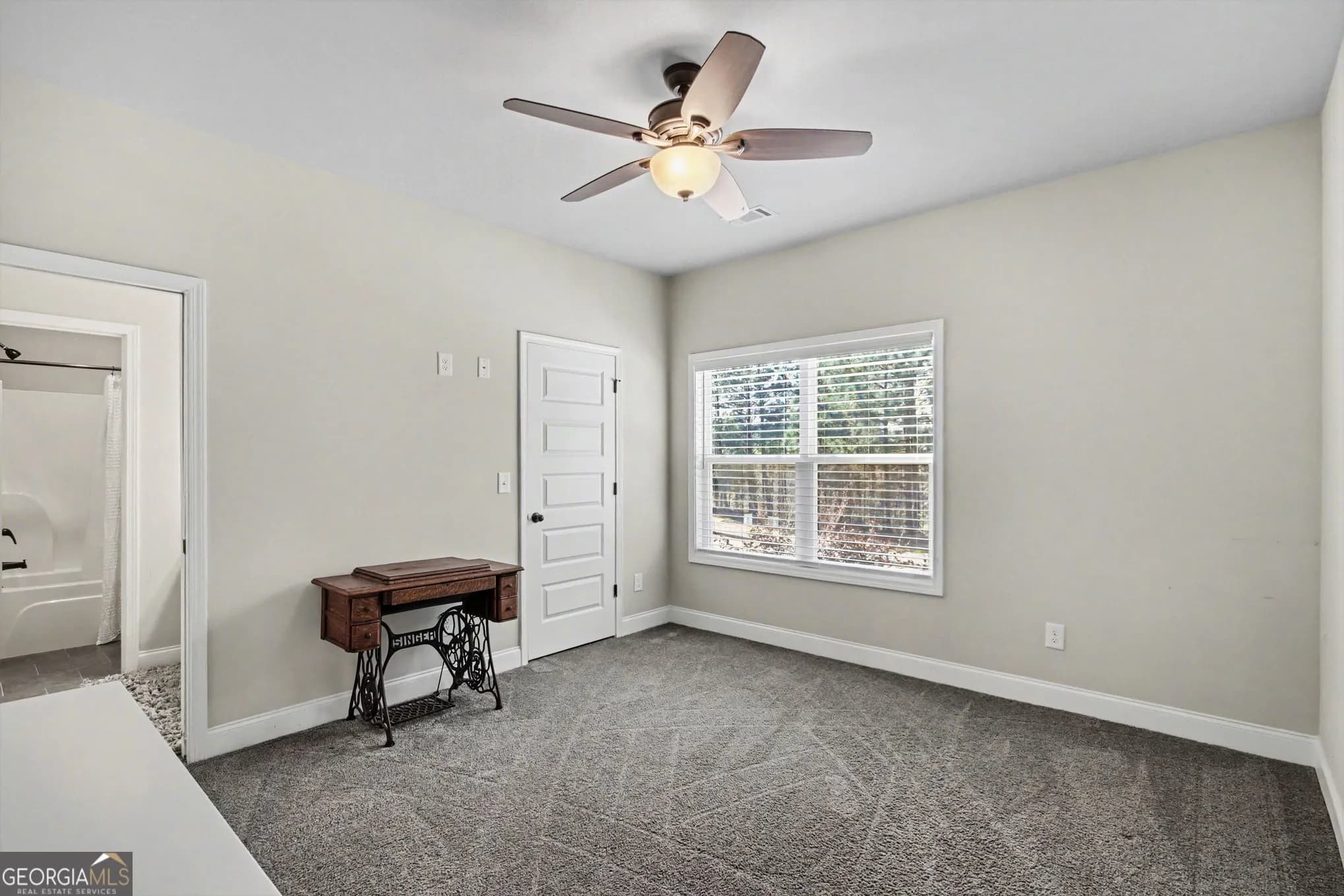 8345 Loch Lomand Ln — photo 14 of 46