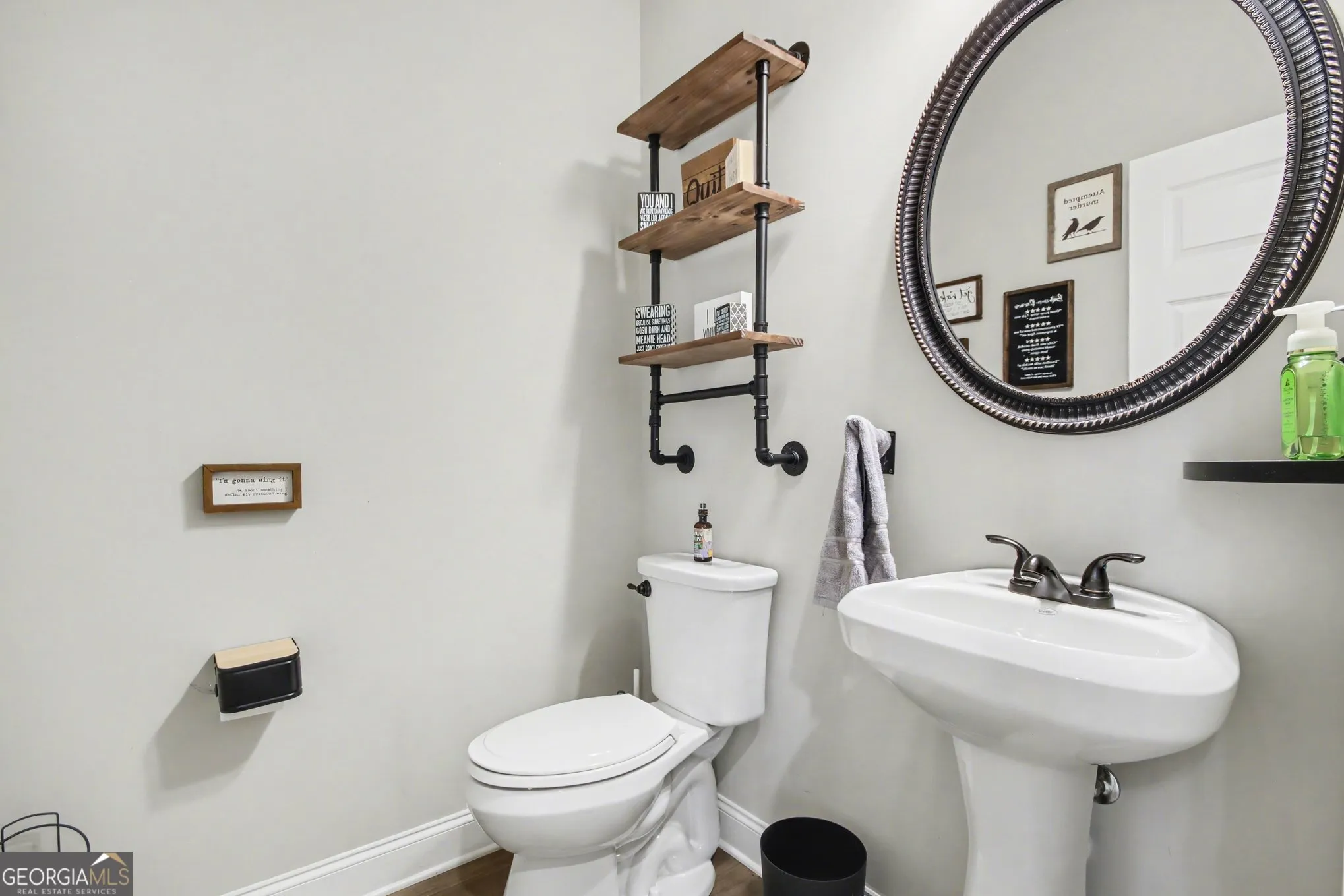 8345 Loch Lomand Ln — photo 27 of 46
