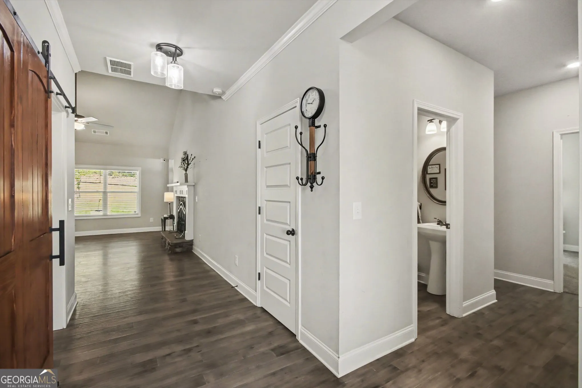8345 Loch Lomand Ln — photo 13 of 46