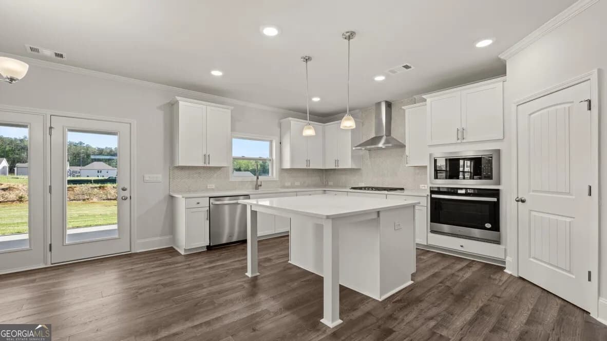 53 Parkview Dr — photo 30 of 35