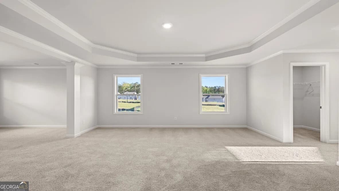 53 Parkview Dr — photo 8 of 35