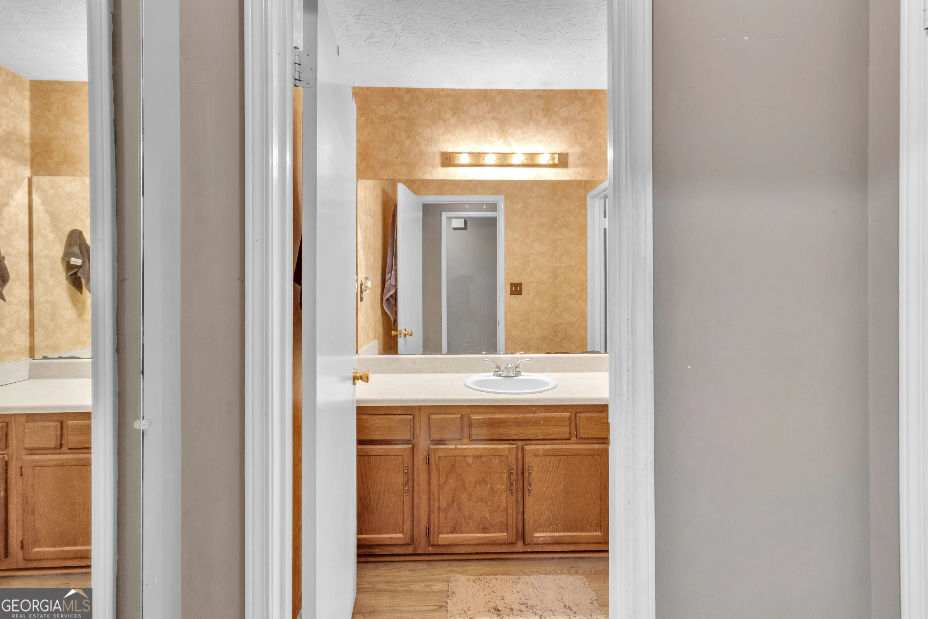6540 Pine Knotch Dr — photo 4 of 28