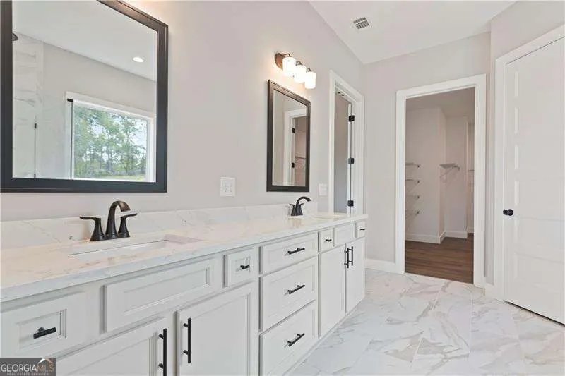 150 Old Sandhill Rd — photo 20 of 37