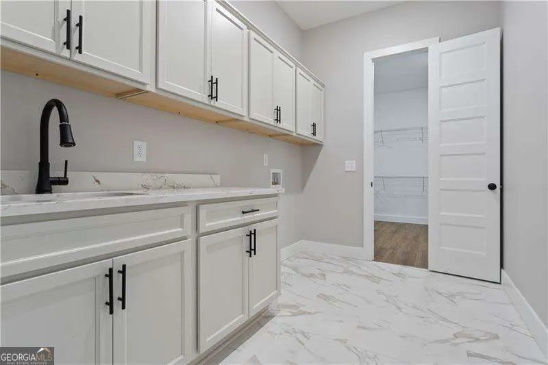 150 Old Sandhill Rd — photo 14 of 37