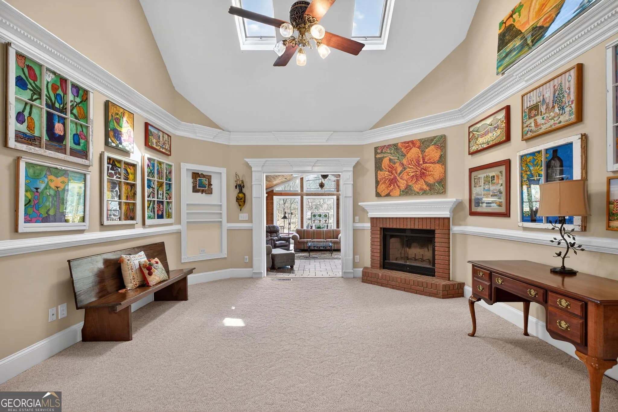 10003 Lakeview Pkwy — photo 3 of 102