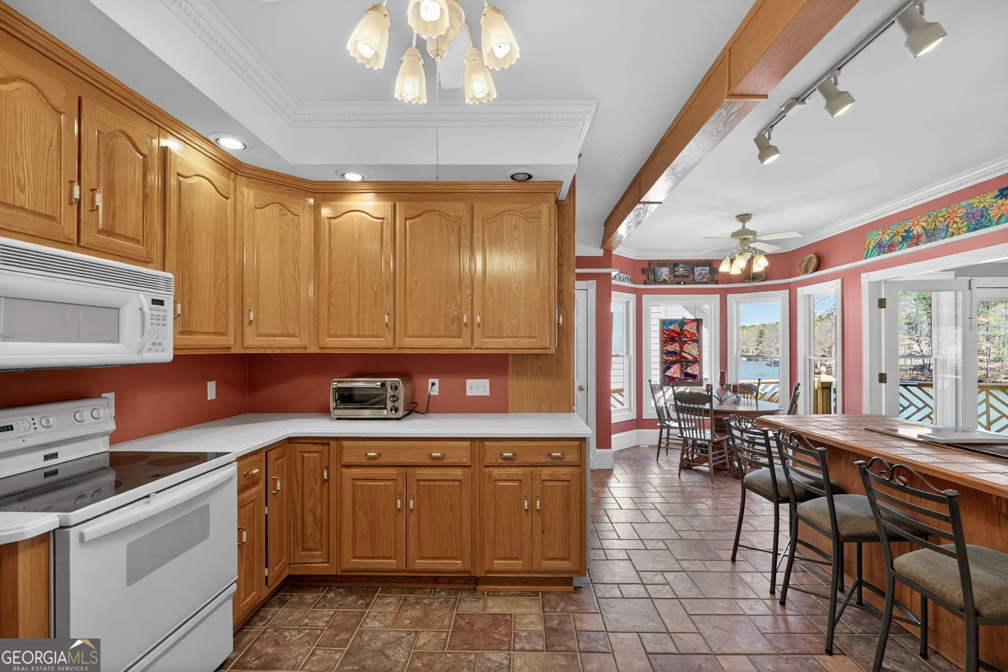 10003 Lakeview Pkwy — photo 7 of 102
