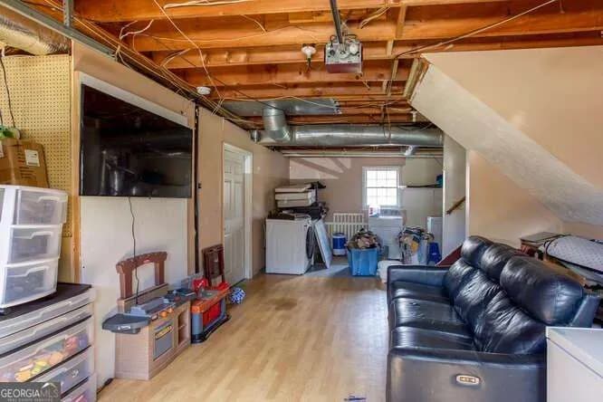 563 Presidential Dr — photo 18 of 45