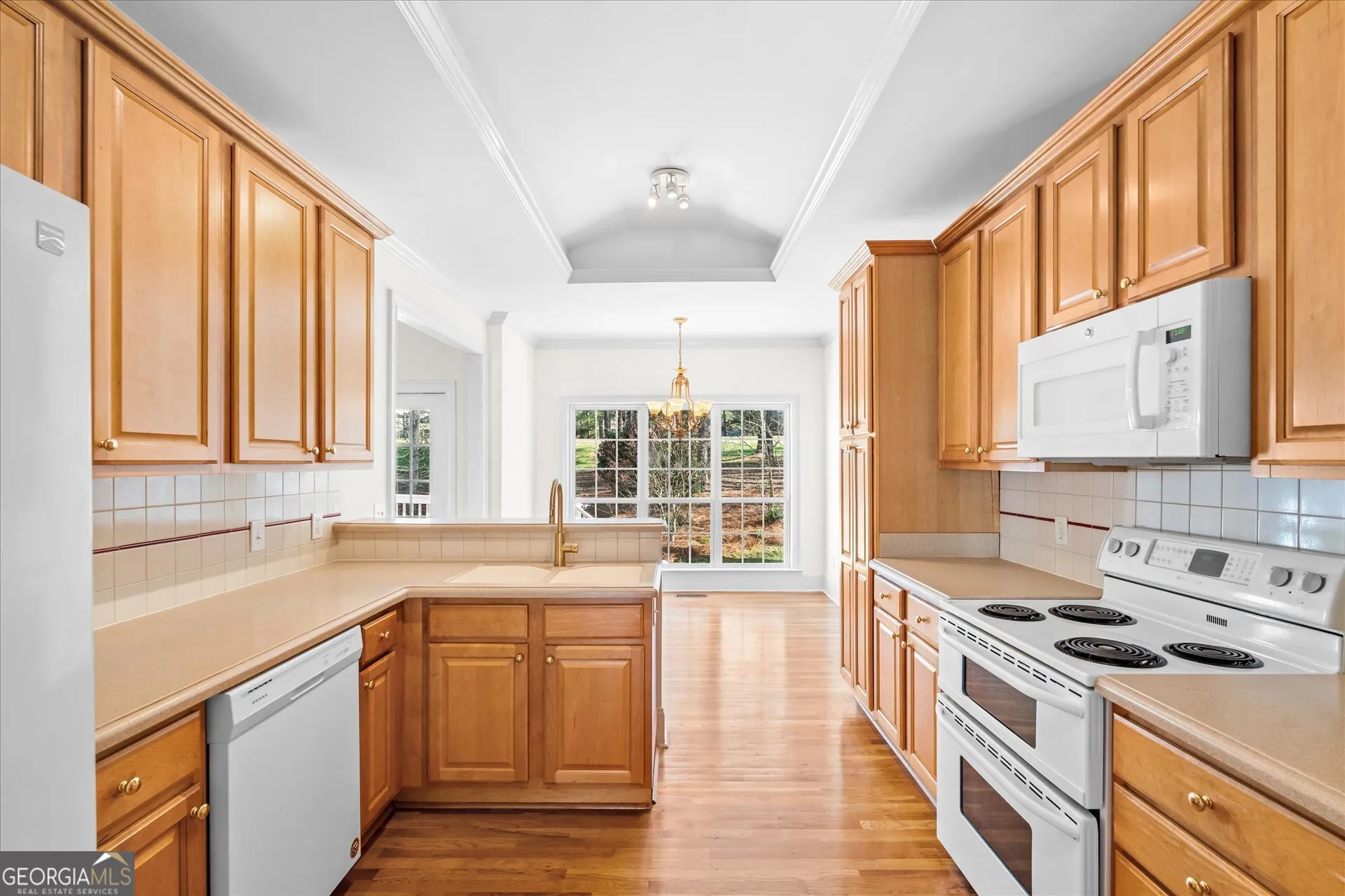 1030 Lakeview Pkwy — photo 5 of 50