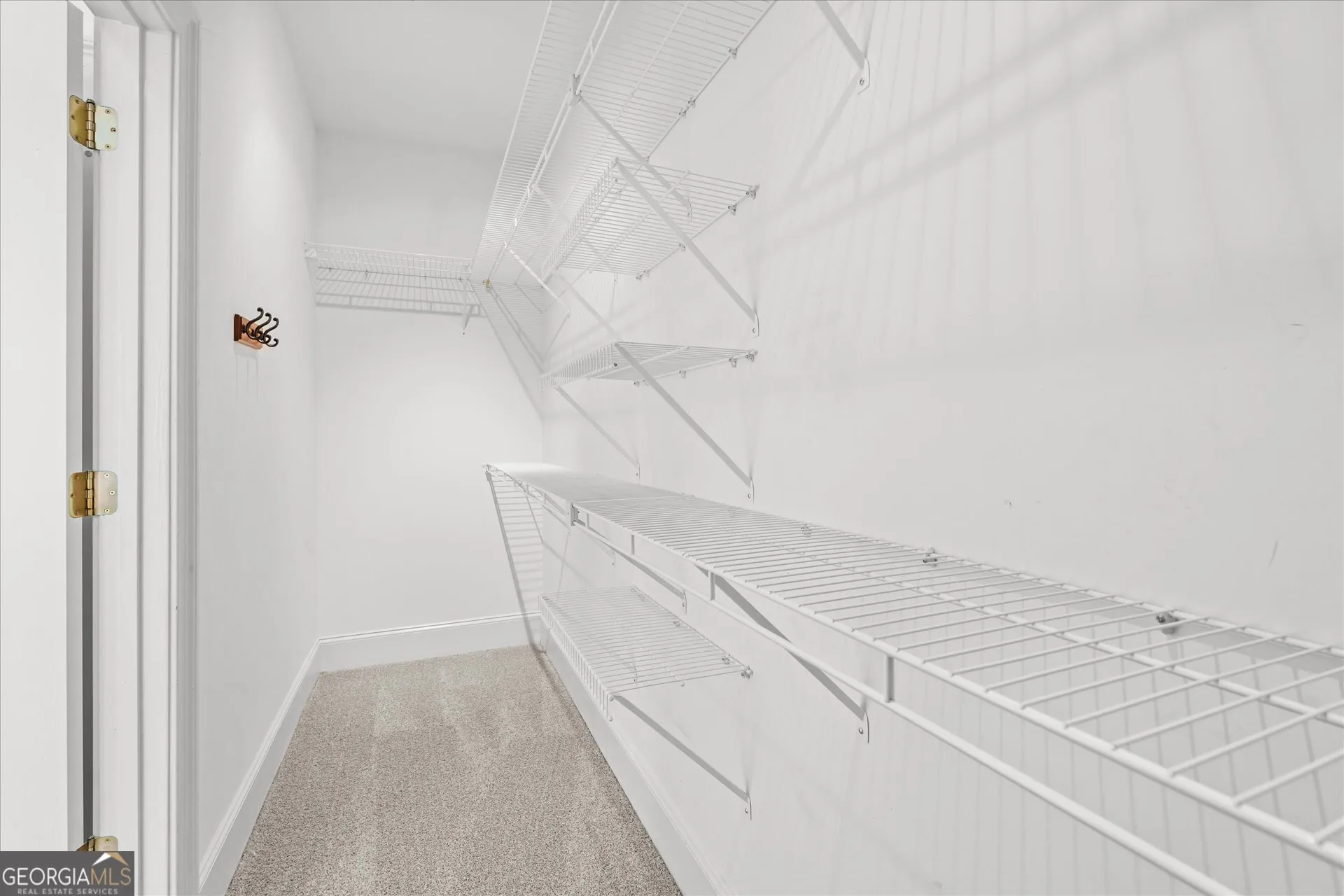 1030 Lakeview Pkwy — photo 10 of 50