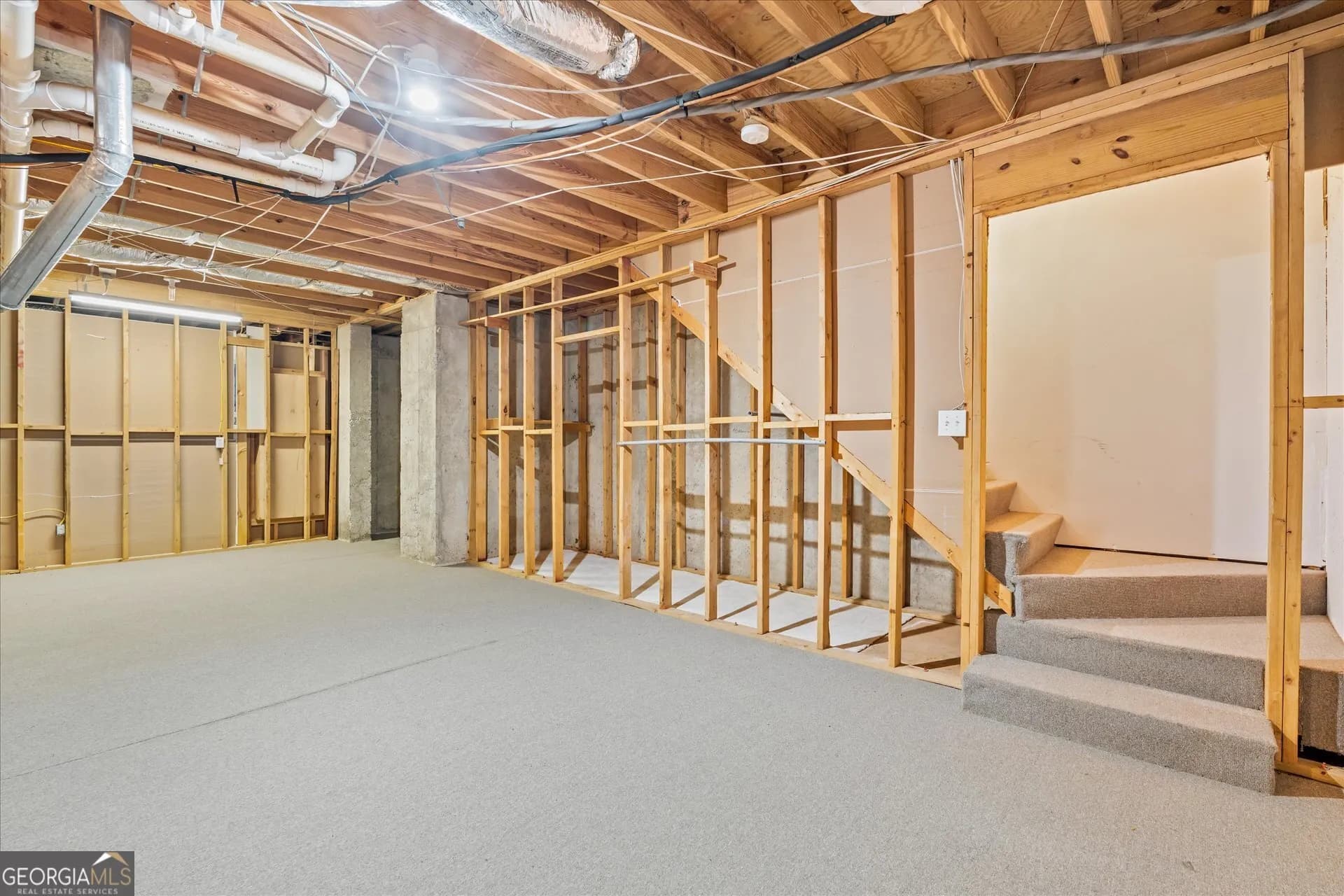 1030 Lakeview Pkwy — photo 16 of 50