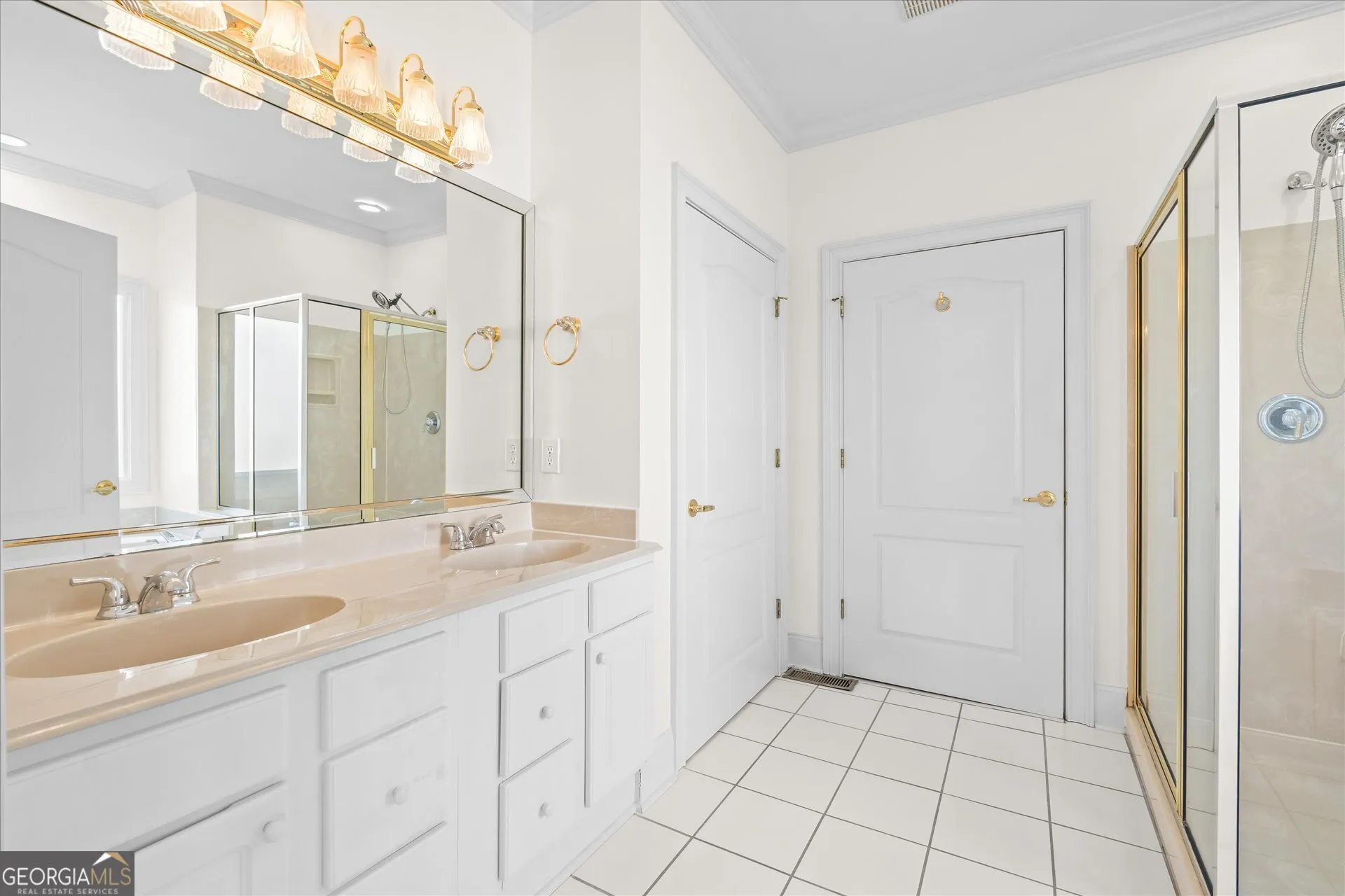 1030 Lakeview Pkwy — photo 7 of 50