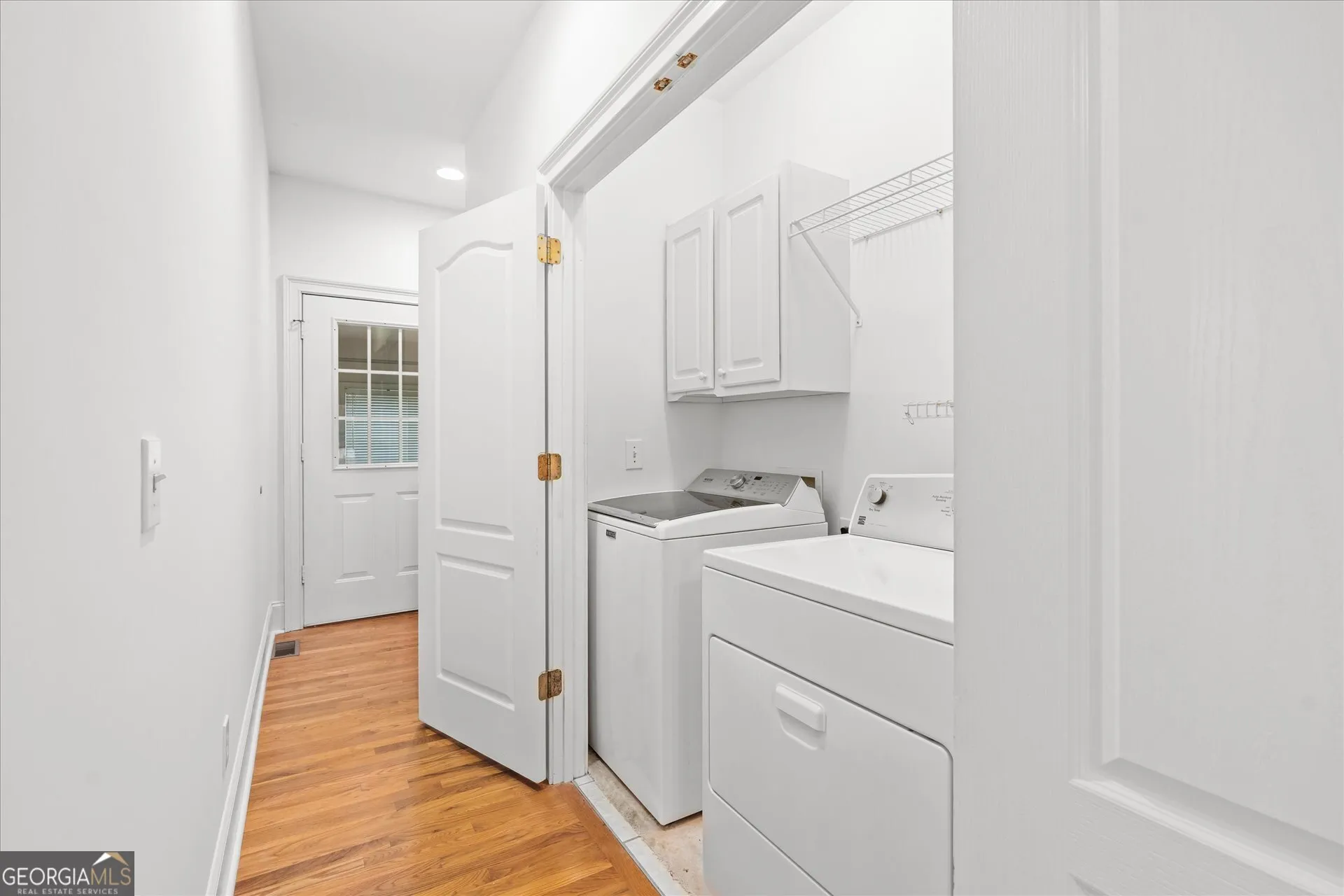1030 Lakeview Pkwy — photo 15 of 50