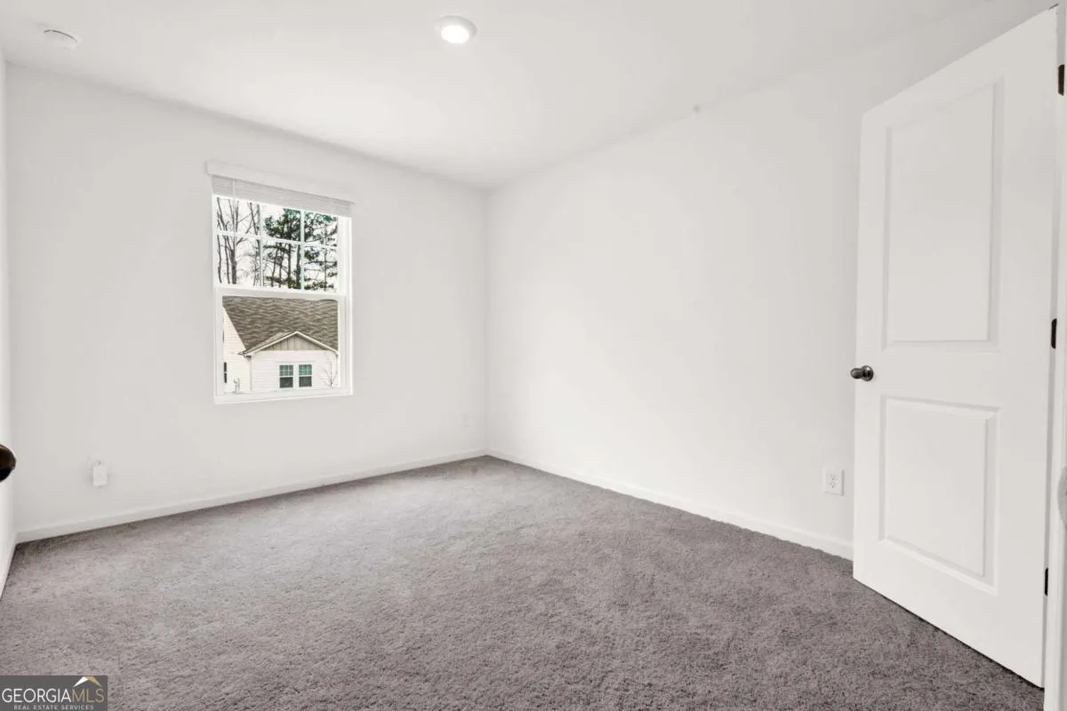 212 Cotton Tail Ln — photo 17 of 39