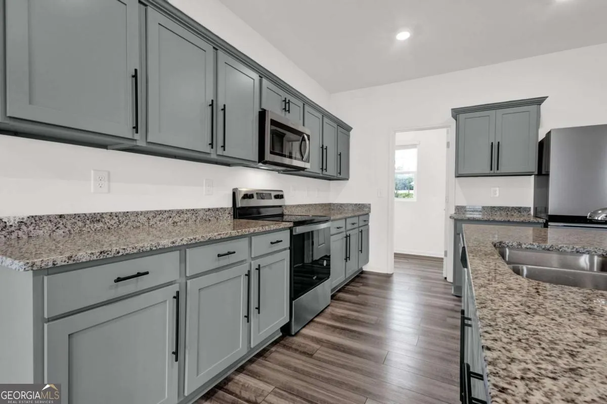 212 Cotton Tail Ln — photo 6 of 39