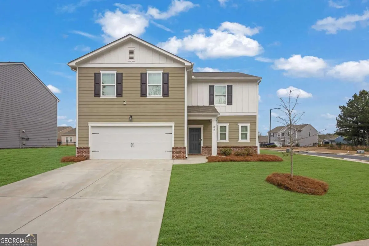212 Cotton Tail Ln — photo 2 of 39